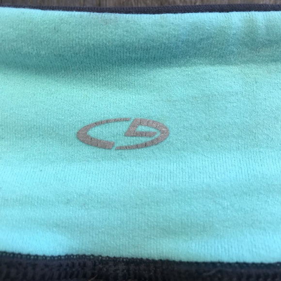 Champion Grey & Turquoise stretchy workout shorts - Picture 5 of 8